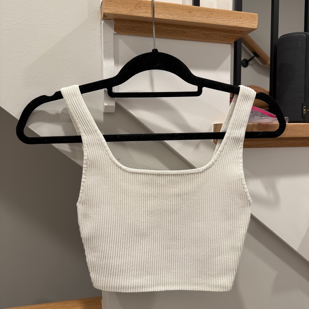 EUC ARITZIA BABATON Sculpt Knit Squareneck Cropped Tank Top White XS Arjun